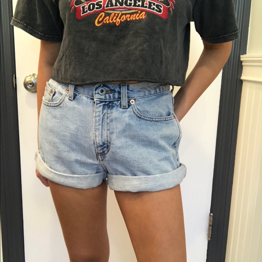 VINTAGE GUESS SHORTS - Picture 3 of 10